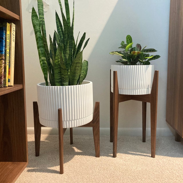 Standard height stands 16",20",24"