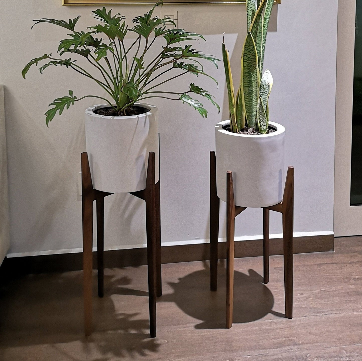 30 Inch tall modern style indoor plant stand in solid hardwood