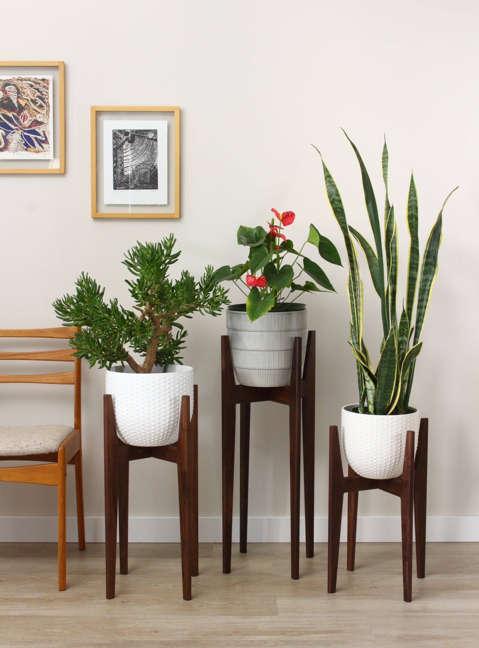mid century modern plant stand and pot Set of three elegant plant stands